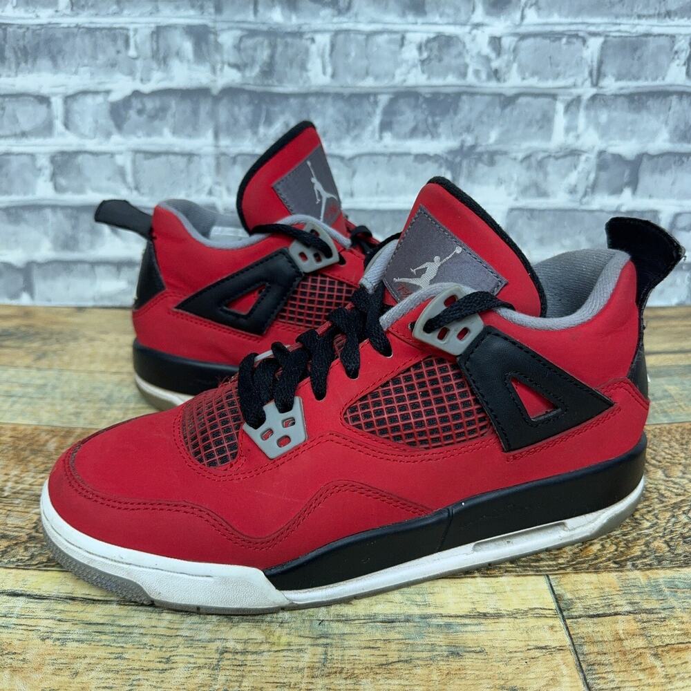 Nike Air Jordan 4 Retro GS Toro Bravo Red Black 408452-603 Youth Size 5.5Y Rare